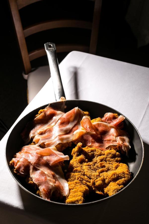 Antica Osteria Del Mirasole